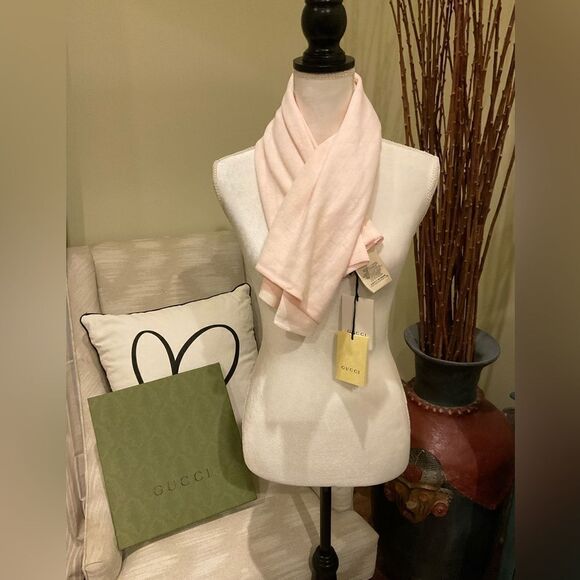 NWT & Box Gucci GG Scarf 💕 - Picture 1 of 9